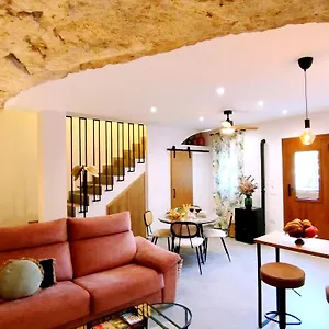 https://casa-cueva-las-chicas-del-puente.es-andalucia.com